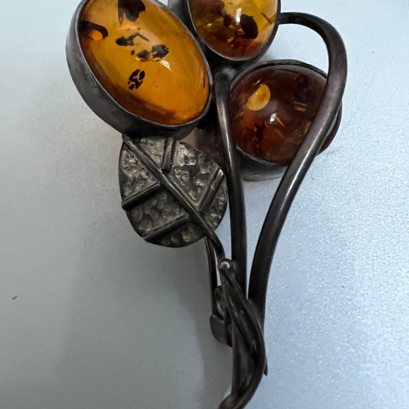 VINTAGE BALTIC AMBER BROOCH 925 STERLING SILVER HONEY  LARGE FLOWER - Picture 6 of 9